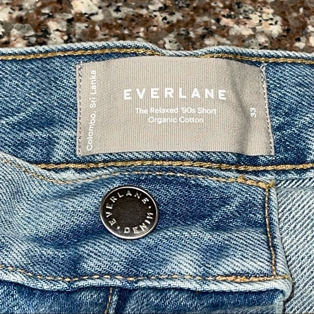 Everlane - The Relaxed '90s Short - Picture 7 of 10
